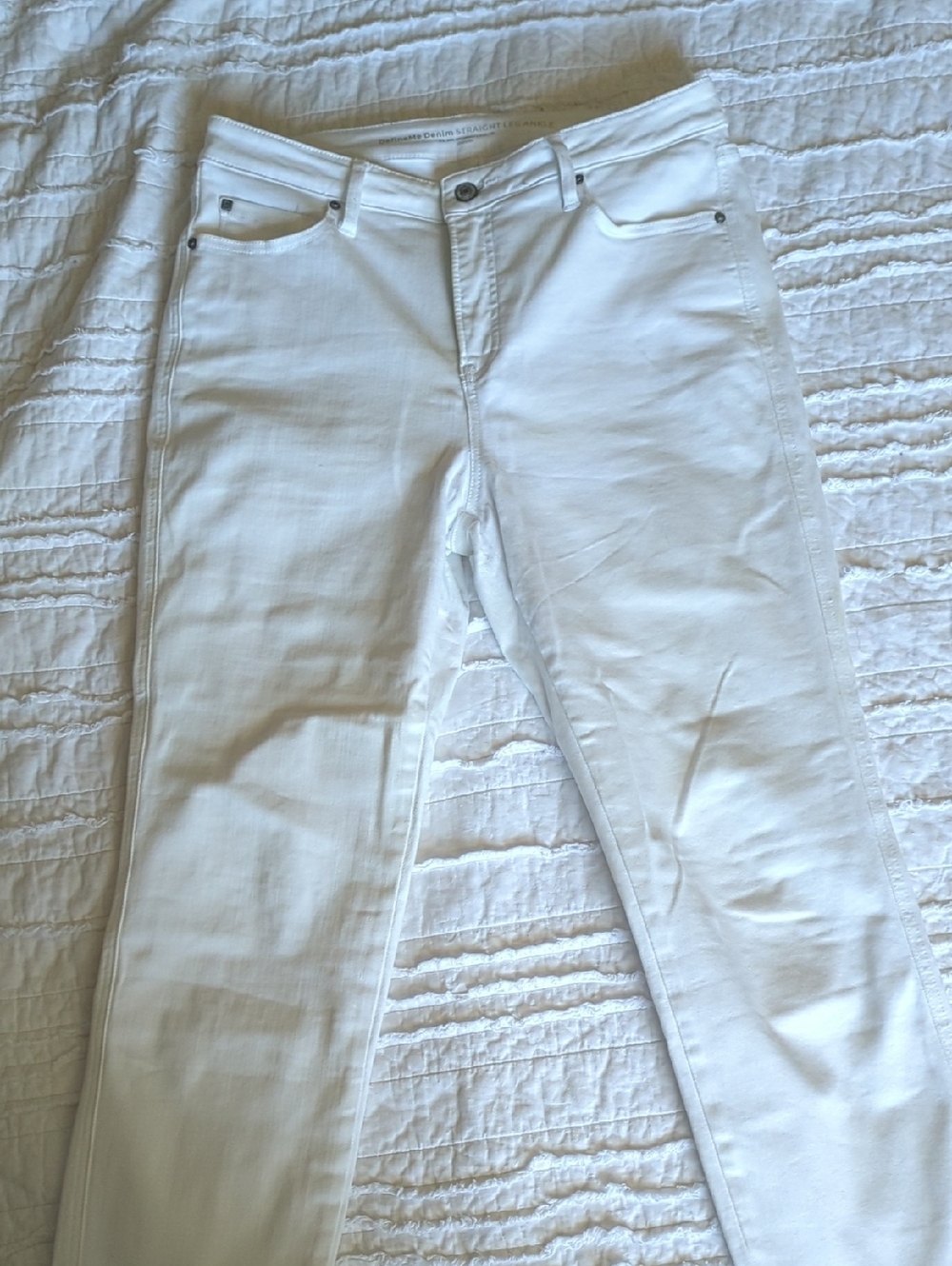 Chico's White DefineMe Denim Straight Leg Ankle - US 10R; Chico's 1.5R